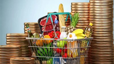 «تضخم مؤجل» يهدد موائد العالم.. خبيرة سلاسل توريد تحذر: أزمة الغذاء تجاوزت الوقود وضربت قلب الإنتاج