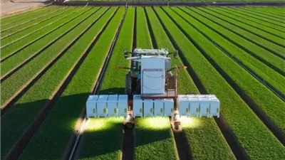 روبوت ذكي يكشف الأشجار العطشانة قبل ما تذبل.. ثورة في الزراعة