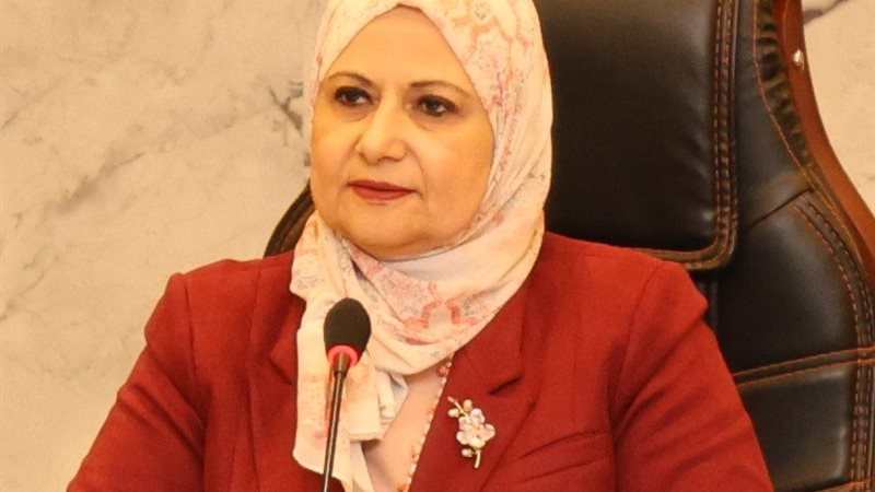الدكتورة هالة أبو