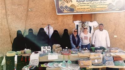 بحوث الصحراء: الخوص والحلفا يتحولان لدخل.. 38 سيدة بسيوة تبدأ طريق التمكين
