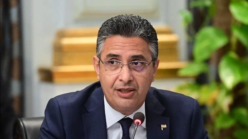 د. شريف فاروق ...