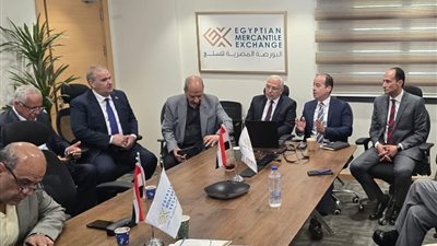 البورصة السلعية تمهد لانطلاق تداول السكر.. توافق كامل مع الشركات المنتجة على آليات التنفيذ