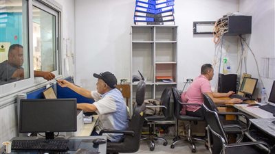 متبقيات المبيدات يواصل العمل في العيد ويحلل أكثر من 1500 عينة خلال أول ثلاثة أيام
