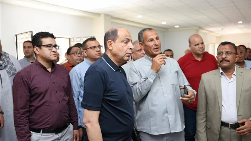محافظ المنيا وجولته
