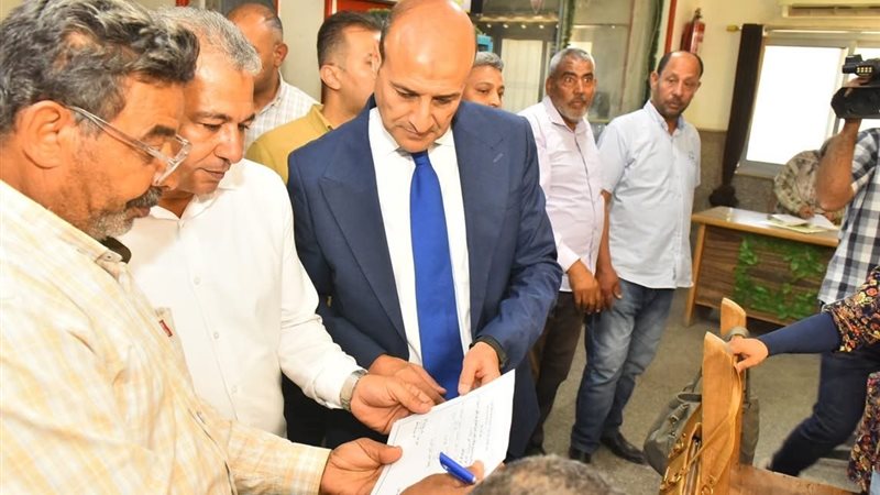 محافظ أسيوط