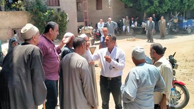زراعة شبراخيت تتابع منفذ توزيع الأسمدة و تفحص محصول القطن