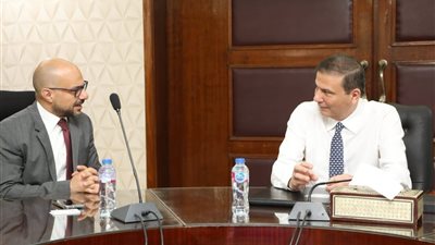 وزير الزراعة يبحث مع بيتي – المراعي ضخ استثمارات جديدة وتطوير مراكز تجميع الألبان ودعم صغار المربين