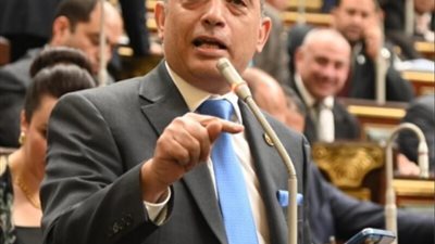 البياضي يرفض مناقشة الدعم النقدي في غياب وزير التموين: إذا كان ملف يمس 70 مليون مواطن لا يستدعي حضور الوزير.. فمتى يحضر؟!