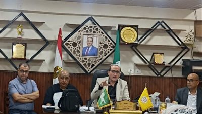 الطب البيطري بالشرقية يبحث تعزيز التأمين على الثروة الحيوانية ورفع كفاءة الأطباء البيطريين