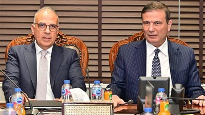 وزيرا الزراعة و الري يبحثان مع وفد صيني فرص الاستثمار وتوطين التكنولوجيا الذكية بمصر