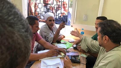 مديرية زراعة سوهاج تواصل صرف الأسمدة للمزارعين بجمعيتي الغابات وبرخيل