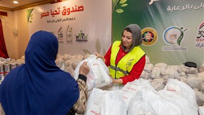 100 ألف قطعة ملابس و1.5 طن لحوم.. تحيا مصر يطلق قافلة دعم كبرى لـ10 آلاف أسرة بالفيوم