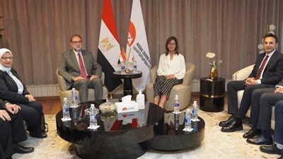 سلامة الغذاء والوطنية للتدريب تبحثان إعداد جيل جديد من القيادات الرقابية