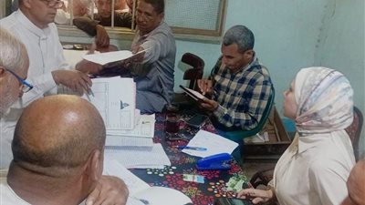 زراعة الجيزة تواصل متابعة صرف الأسمدة بالجمعيات الزراعية لضمان وصولها إلى المزارعين