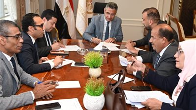 وزير التموين يوجه بسرعة حسم طلبات النواب وتحسين الخدمات للمواطنين