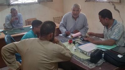 زراعة الجيزة تواصل متابعة انتظام صرف الأسمدة بالجمعيات الزراعية لدعم المزارعين