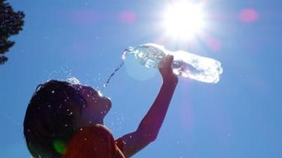 ارتفاع جديد في درجات الحرارة اليوم.. الأرصاد تحذر من الشبورة واضطراب الملاحة البحرية