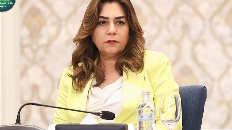 الدكتورة منال عوض