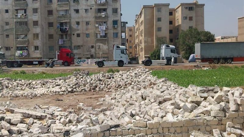 حملة مكبرة لإزالة