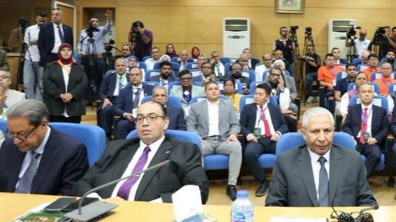 رئيس جامعة كفر الشيخ