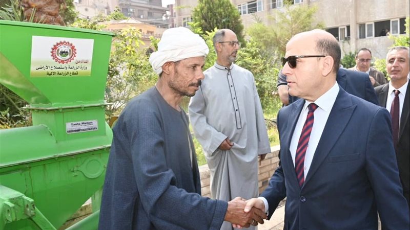 محافظ الغربية 
