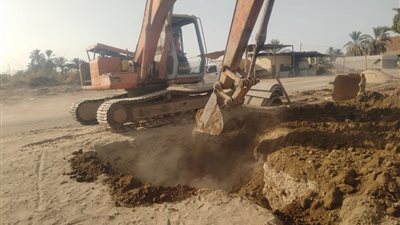 جولات ميدانية لمتابعة الصرف الصحي وصيانة الإنارة بقرى نصر النوبة