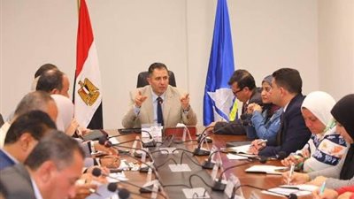 محافظ دمياط يناقش خطط تطوير القطاع الزراعي ومواجهة التحديات مع مدير المديرية الجديد