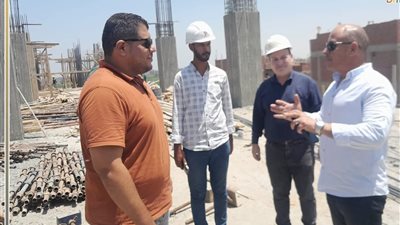 حملات مكبرة لرفع المخلفات وإزالة الإشغالات والتعديات وتحسين مستوى الخدمات بمراكز بني سويف