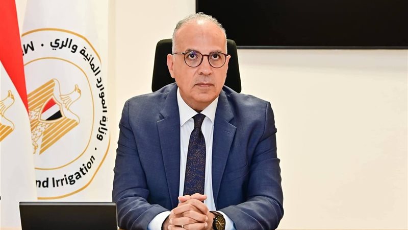 هاني سويلم وزير الموارد