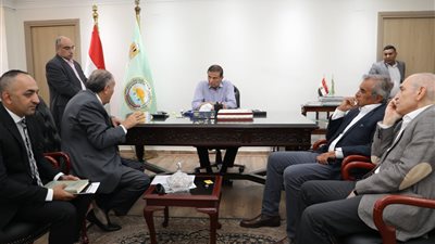 وزير الزراعة يفتح ملف شكاوى المزارعين.. لقاء موسع مع النواب لبحث مطالب المواطنين وحل العقبات