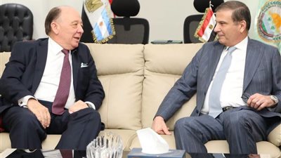 وزارة الزراعة توقع مذكرة تفاهم مع الأرجنتين لتعزيز التكنولوجيا والبحوث الزراعية