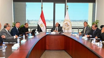 قصب السكر كلمة السر.. استثمارات بـ278 مليون دولار لإنتاج الإيثانول الحيوي من المخلفات الزراعية