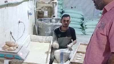 ضبط 133 مخالفة بأسيوط.. حملات تموينية تضرب الغش والتلاعب بالأسعار والدقيق المدعم