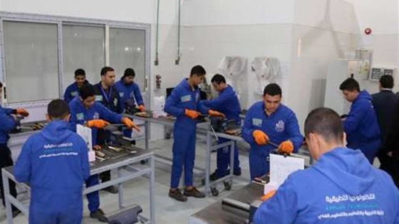 طلاب