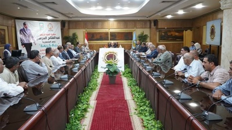 اجتماع محافظ الغربية