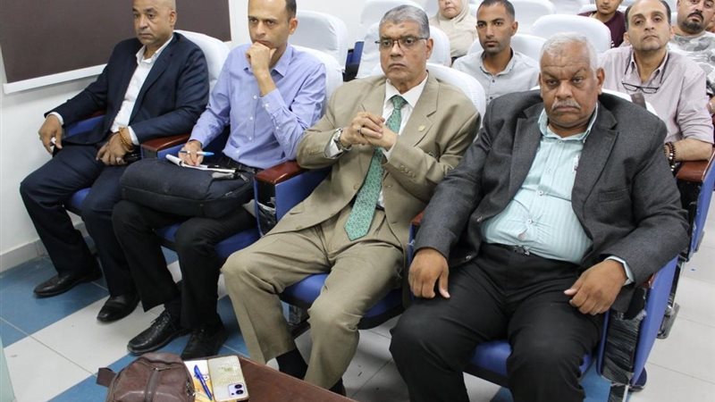 جانب من الحاضرين