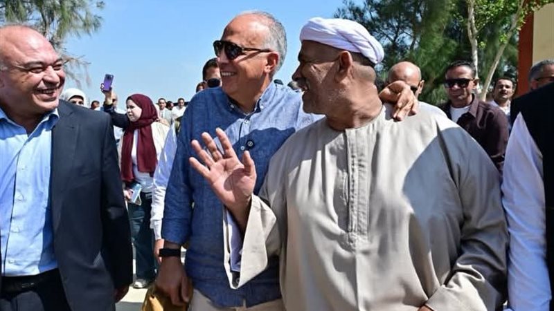 هاني سويلم وزير الموارد