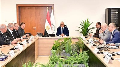 وزير الري ونقيب المهندسين يبحثان تحسين أوضاع المهندسين وتطوير منظومة العمل الهندسي